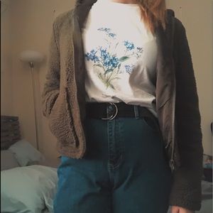 Meet your Posher, Delaney